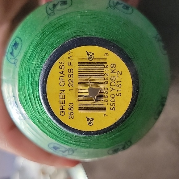 ROBINSON &ANTON embroidery threads set - Picture 7 of 11